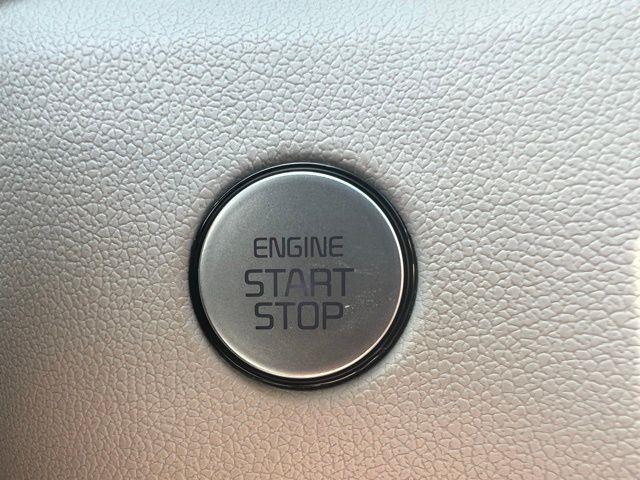 2022 Kia Sorento - $25,390