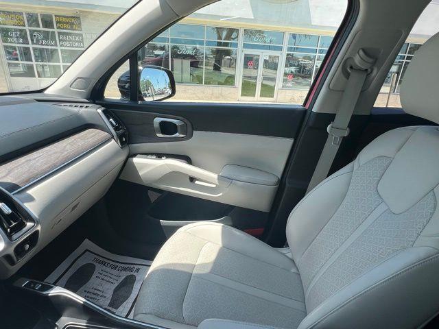 2022 Kia Sorento - $25,390