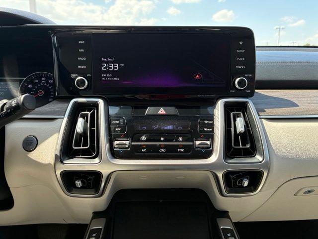 2023 Kia Sorento - $24,799