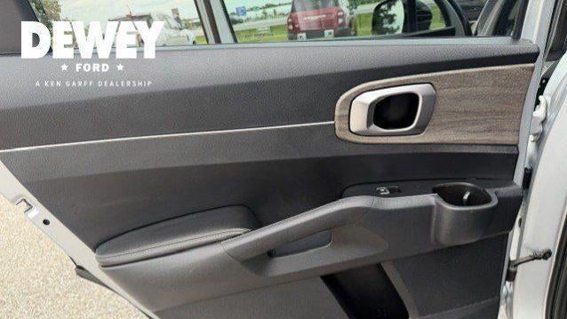 2022 Kia Sorento EX