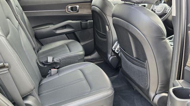 2022 Kia Sorento EX