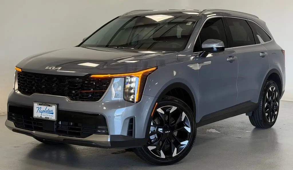 2025 Kia Sorento - $29,000