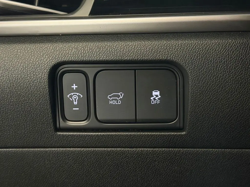 2025 Kia Sorento - $29,000