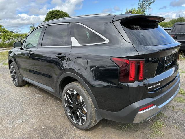 2025 Kia Sorento - $32,399