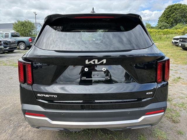 2025 Kia Sorento - $32,399