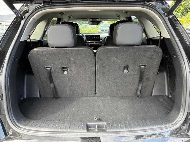 2025 Kia Sorento - $32,399