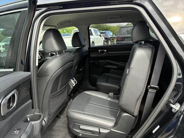 2025 Kia Sorento - $32,399