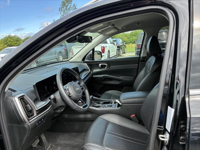 2025 Kia Sorento - $32,399