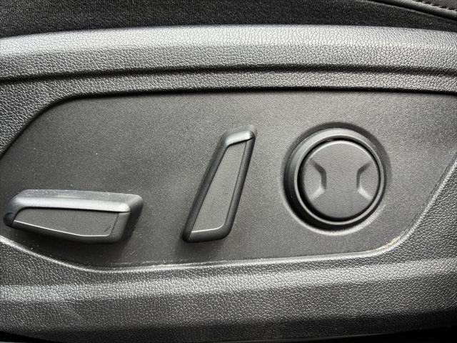 2025 Kia Sorento - $32,399