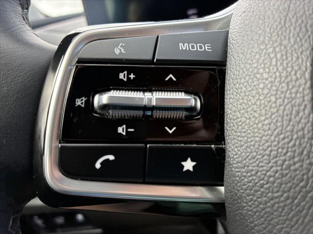 2025 Kia Sorento - $32,399