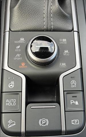 2025 Kia Sorento - $32,399