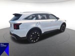2025 Sorento Thumbnail 3