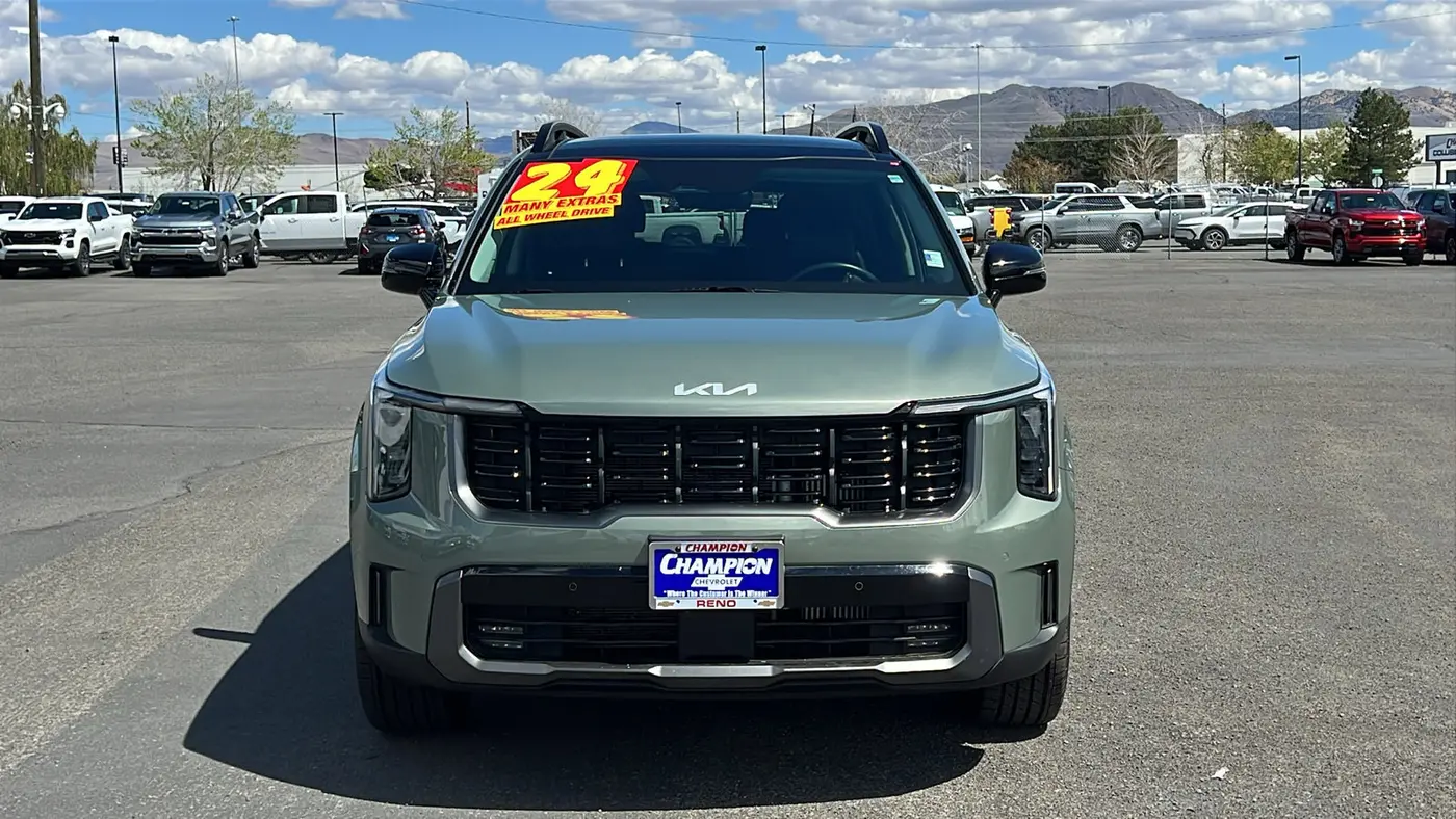 2024 Kia Sorento X-Line EX