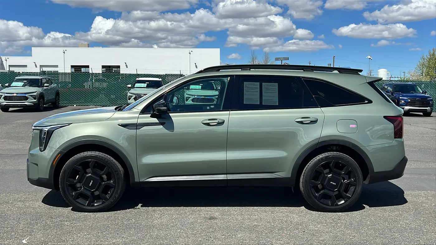2024 Kia Sorento X-Line EX