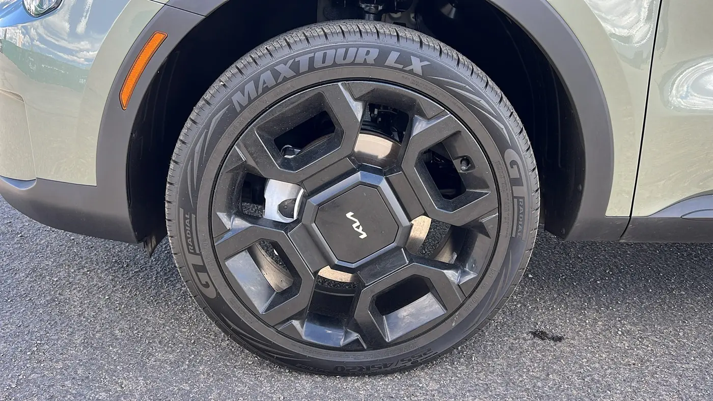 2024 Kia Sorento X-Line EX