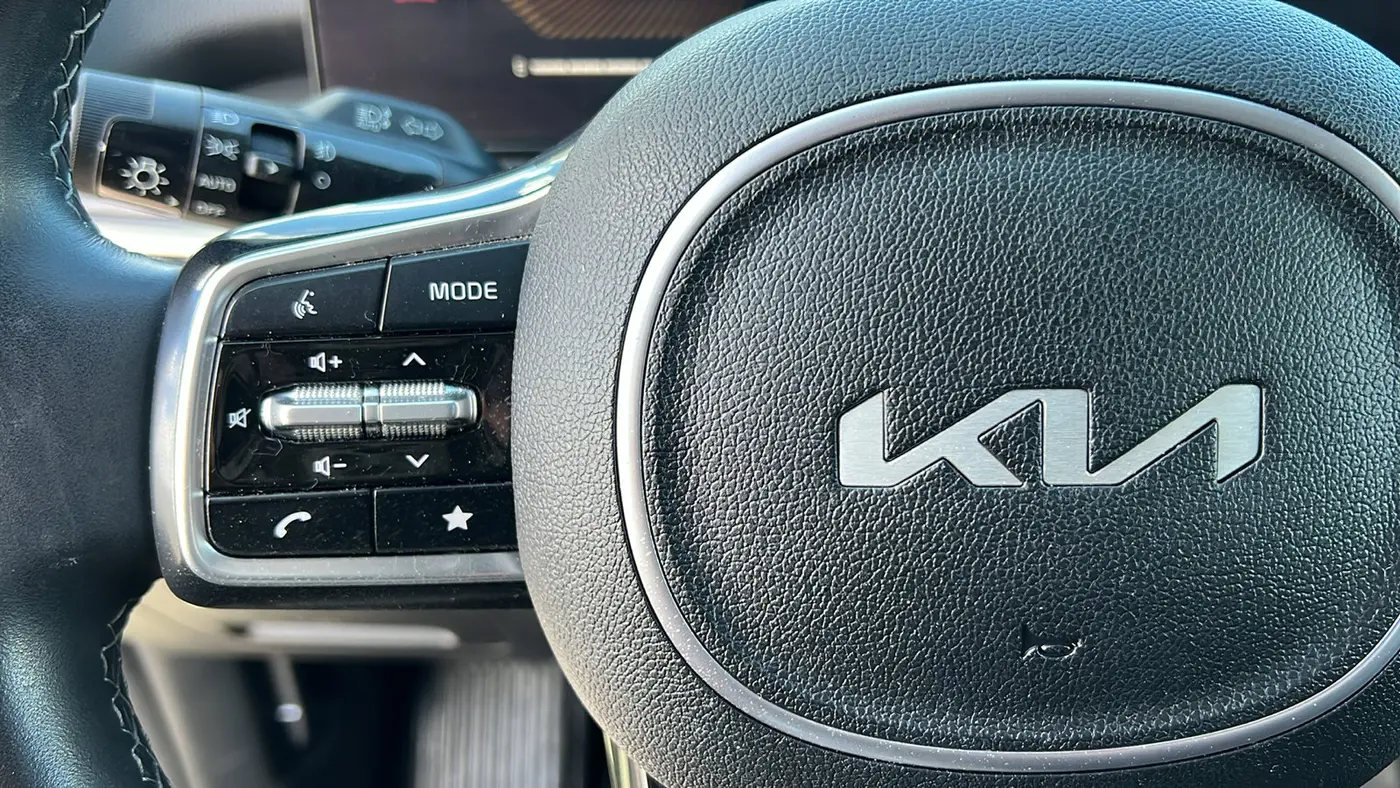 2024 Kia Sorento X-Line EX