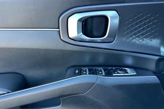 2025 Kia Sorento - $31,594