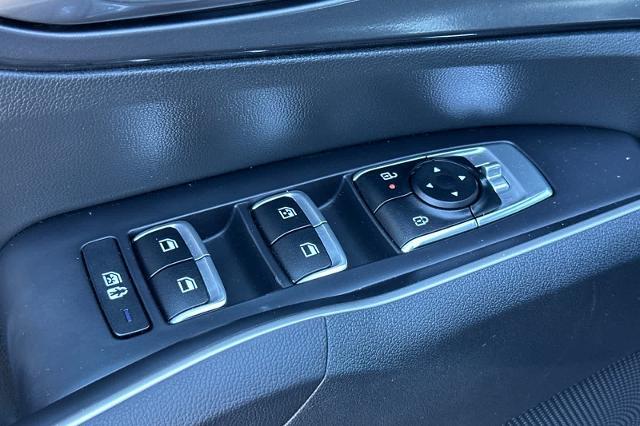 2025 Kia Sorento - $31,594