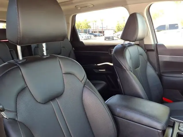 2026 Kia Sorento - $37,531