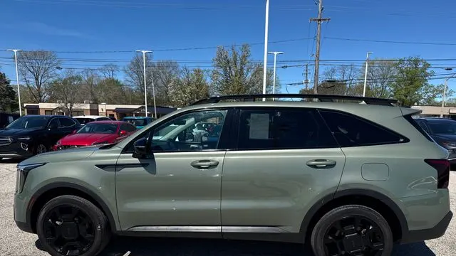 2025 Kia Sorento X-Line EX