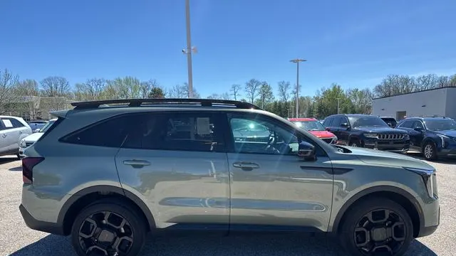 2025 Kia Sorento X-Line EX
