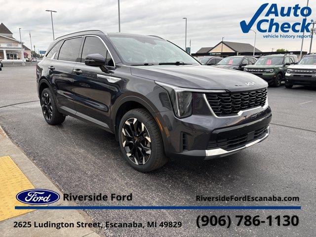 2025 Kia Sorento - $37,995