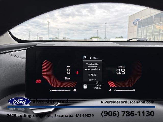 2025 Kia Sorento - $37,995