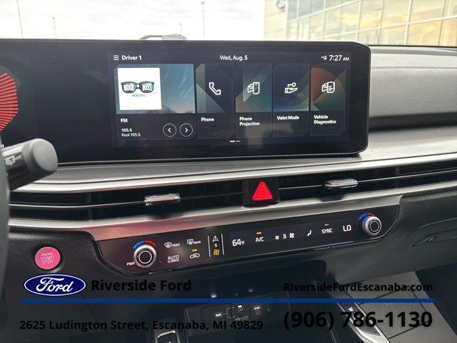 2025 Kia Sorento - $37,995