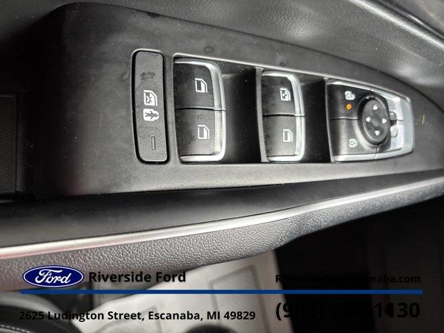 2025 Kia Sorento - $37,995