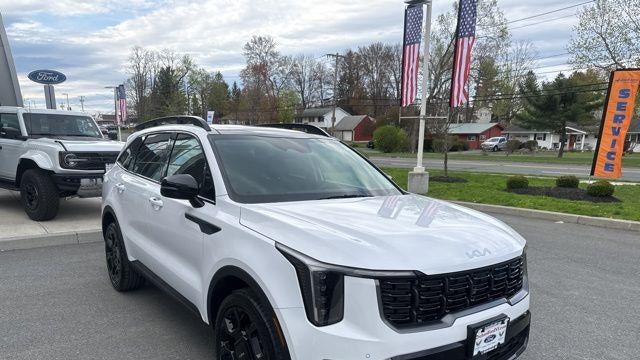 2024 Kia Sorento X-Line EX
