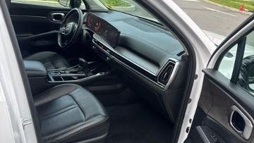 2024 Kia Sorento X-Line EX