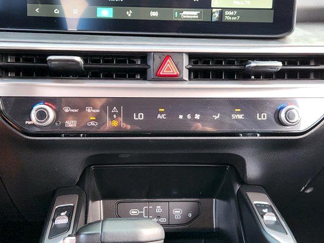2026 Kia Sorento - $37,595
