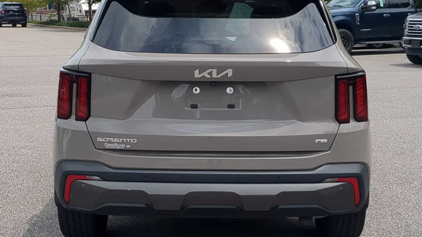2024 Kia Sorento X-Line EX