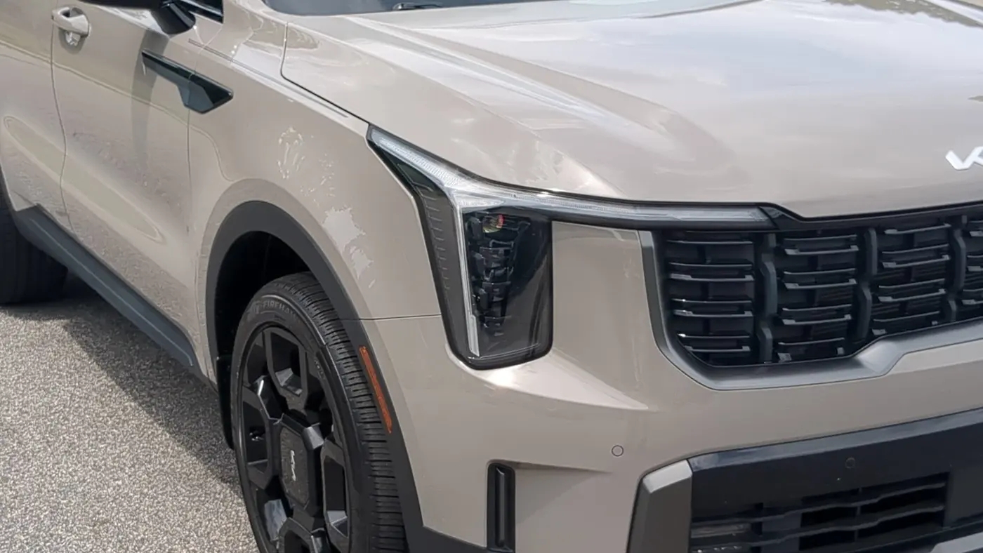 2024 Kia Sorento X-Line EX