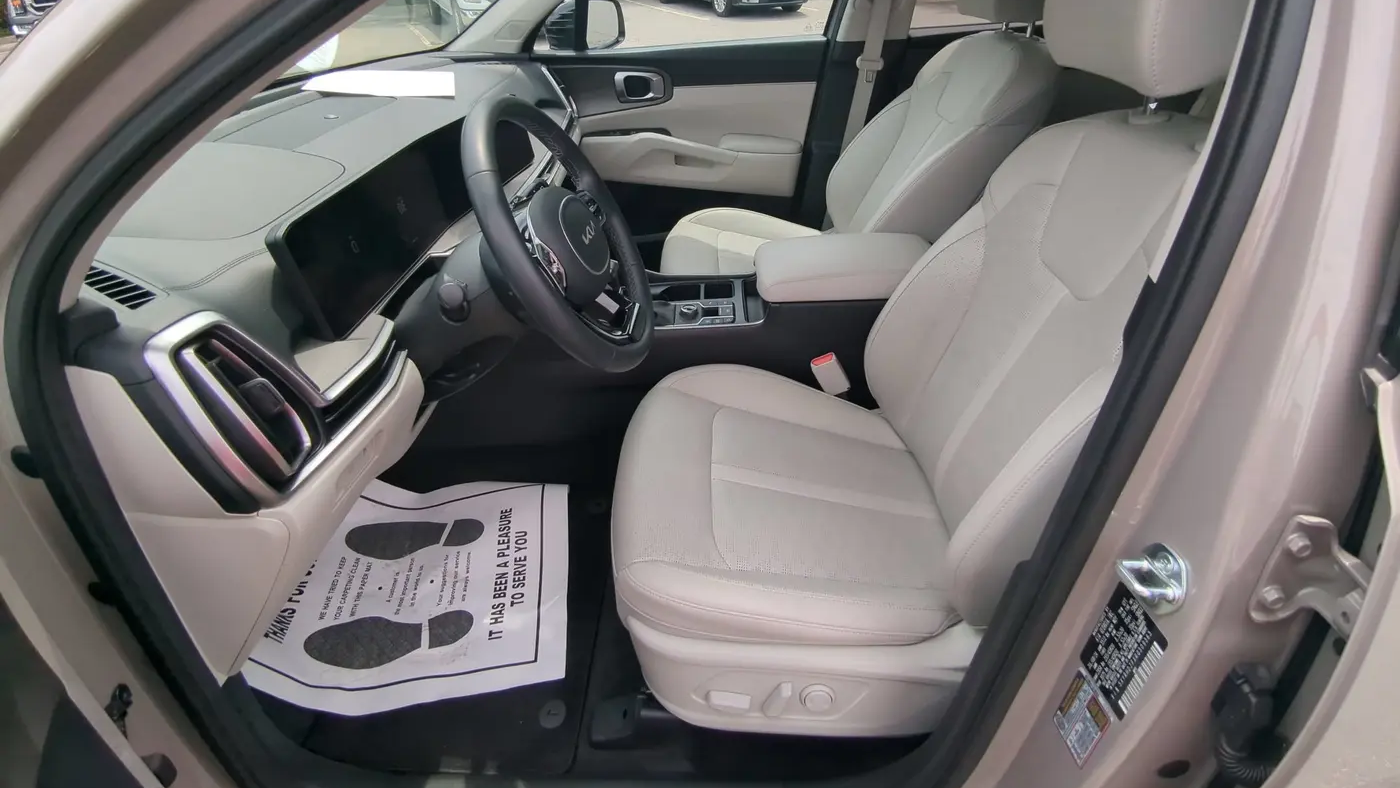 2024 Kia Sorento X-Line EX
