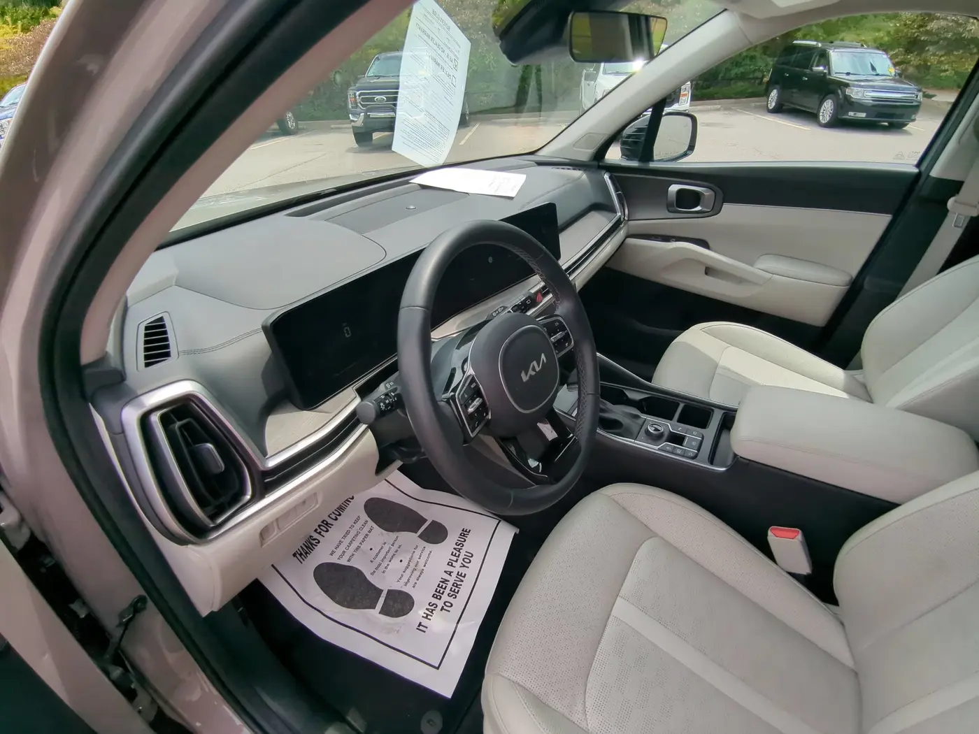2024 Kia Sorento - $33,754
