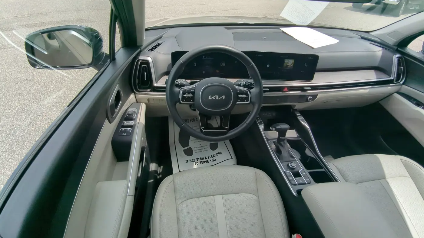 2024 Kia Sorento X-Line EX