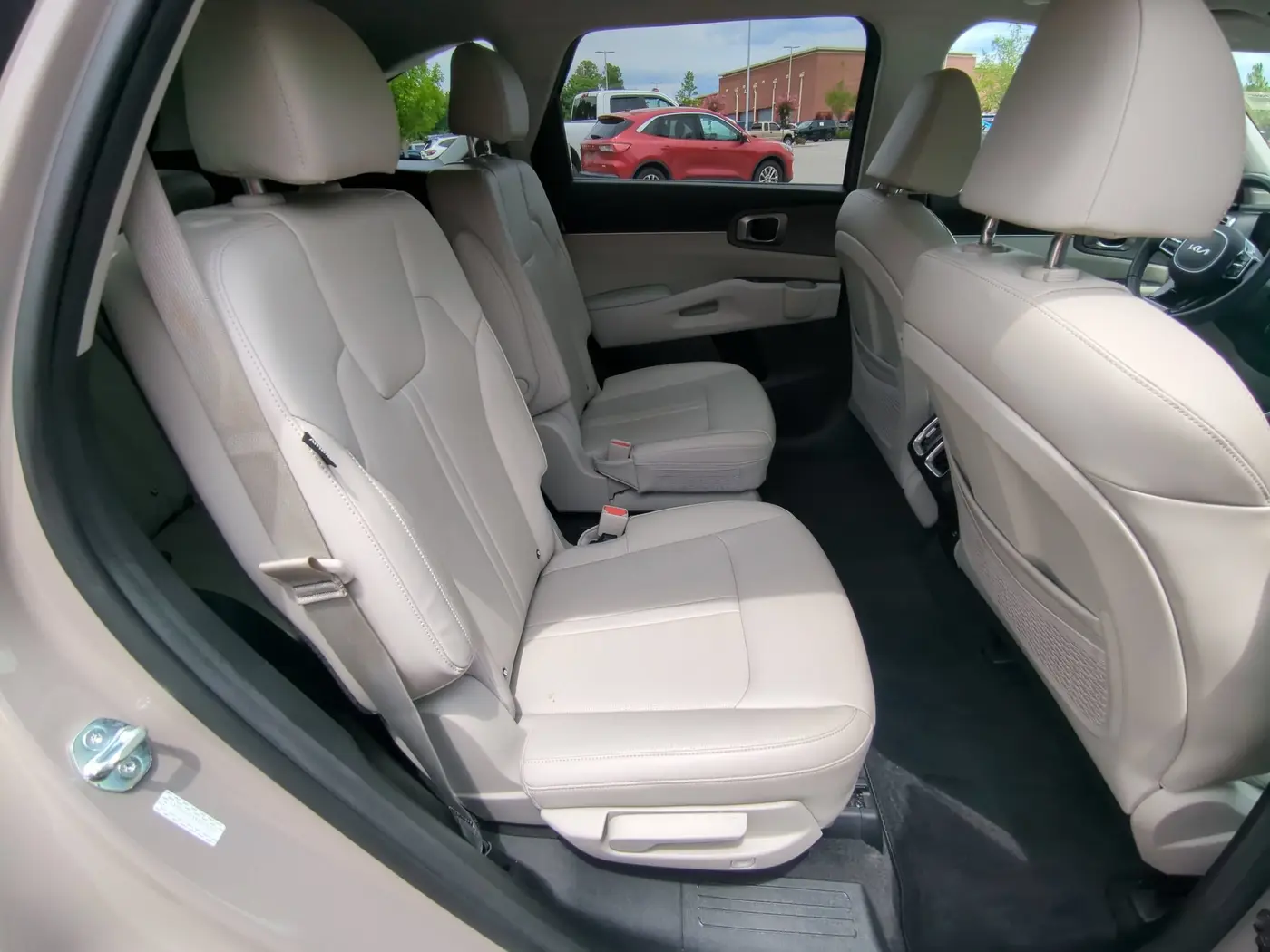 2024 Kia Sorento - $33,754