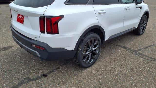 2023 Kia Sorento X-Line EX