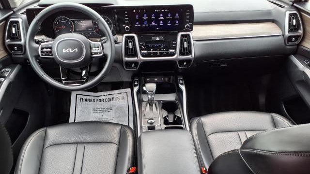 2023 Kia Sorento X-Line EX