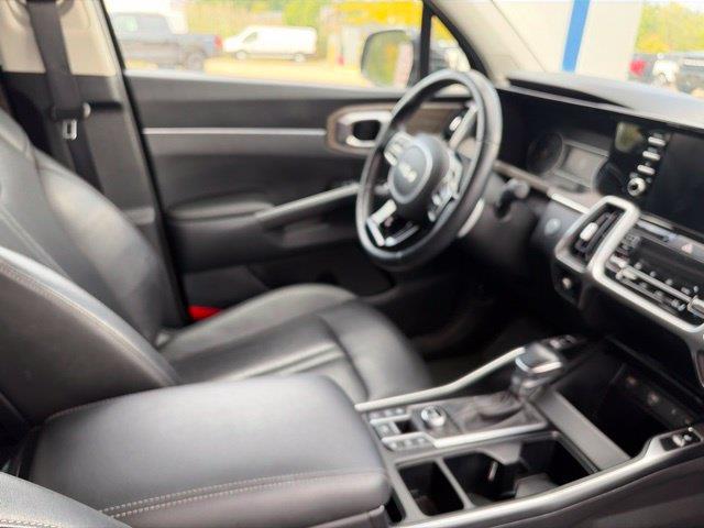 2023 Kia Sorento - $27,777