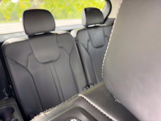 2023 Kia Sorento - $27,777