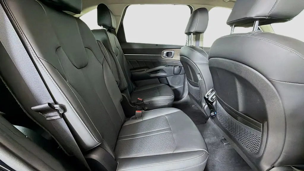 2022 Kia Sorento X-Line EX