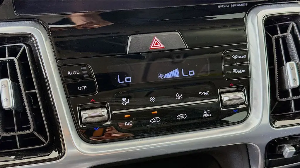 2022 Kia Sorento X-Line EX