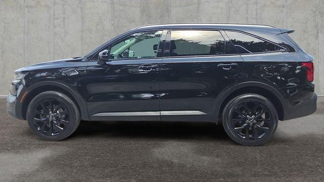 2022 Kia Sorento X-Line EX
