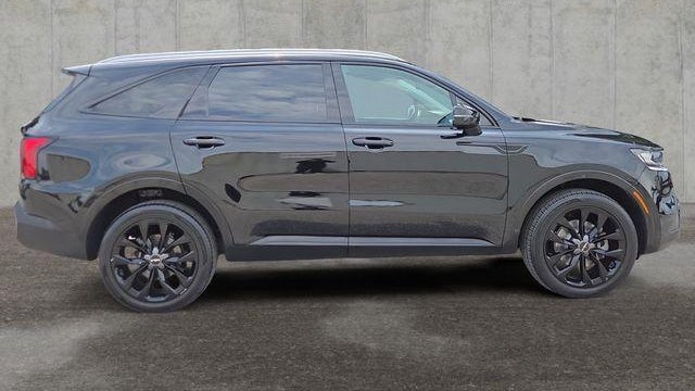 2022 Kia Sorento X-Line EX