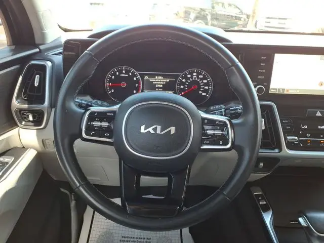 2023 Kia Sorento - $24,959