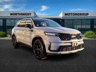 2022 Kia Sorento with Wolf Gray Exterior
