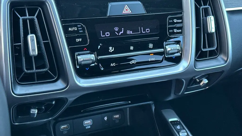 2023 Kia Sorento X-Line EX