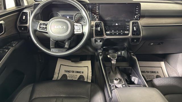 2023 Kia Sorento X-Line EX